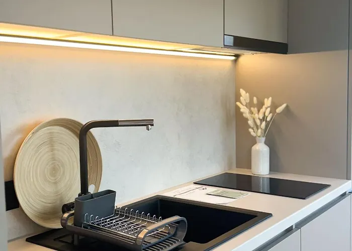 Lieblingsplatz - Schwimmende Luxsuite Elbe-Parey