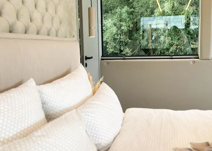 Lieblingsplatz - Schwimmende Luxsuite *